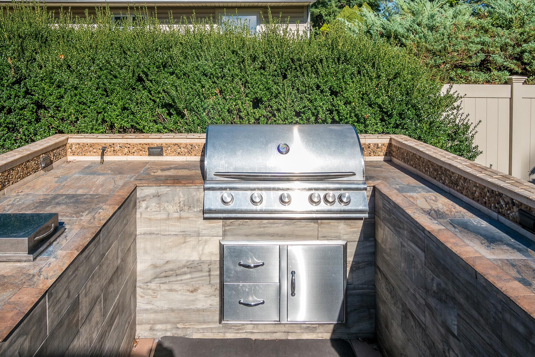 Built-in grill at the private deck